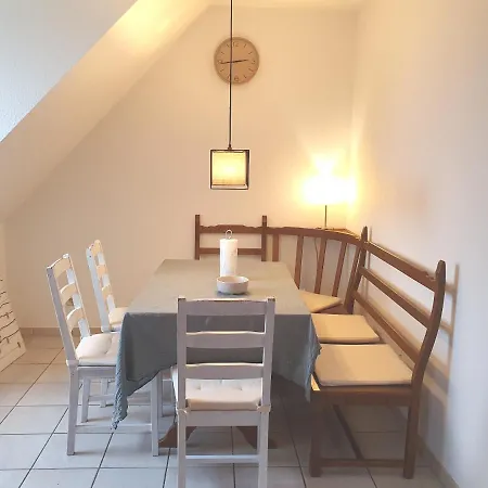 Neue Monteur 3monate, 20e / Furnished 3mths, 20e Appartement